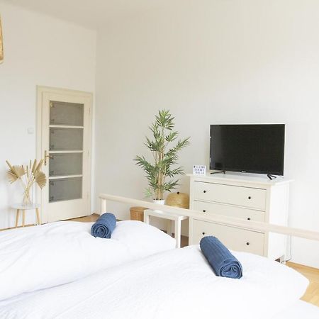 Sunny Apartment Near Belvedere Castle 비엔나 외부 사진