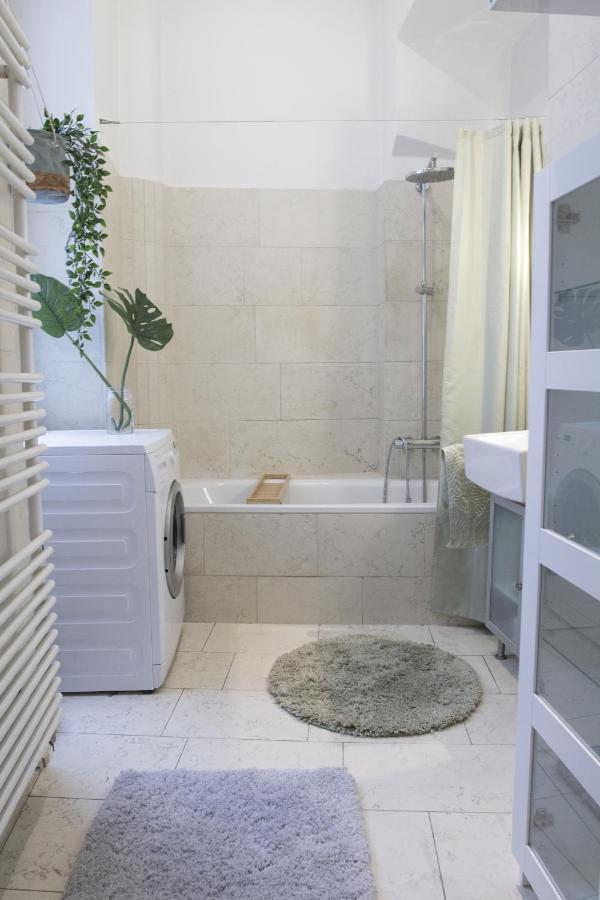 Sunny Apartment Near Belvedere Castle 비엔나 외부 사진